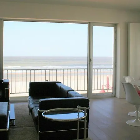 Apartment Golden I E2 *