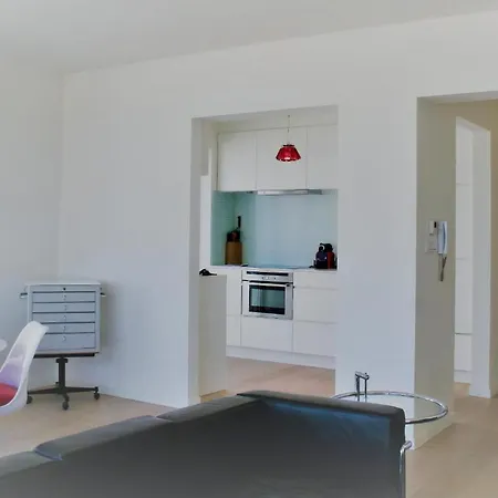 Golden I E2 Apartamento *